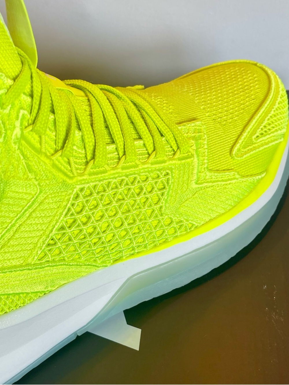 NIB APL CONCEPT X CARBON 10 LOAD ‘N LAUNCH SPRING-BASED GITD BANNED BY NBA SZ9.5 - Picture 4 of 13